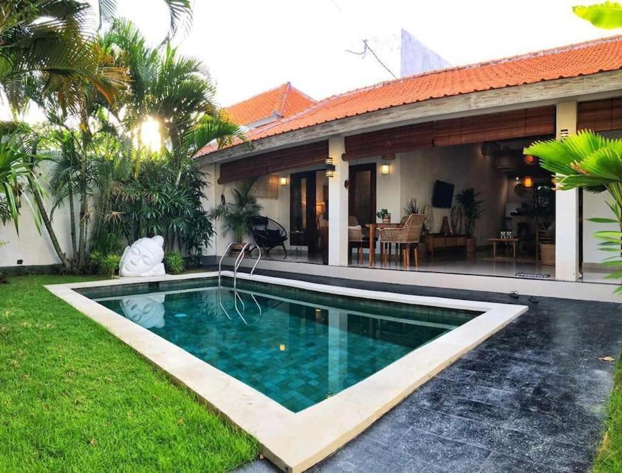 Villa Sayang 1 Семиньяк Экстерьер фото